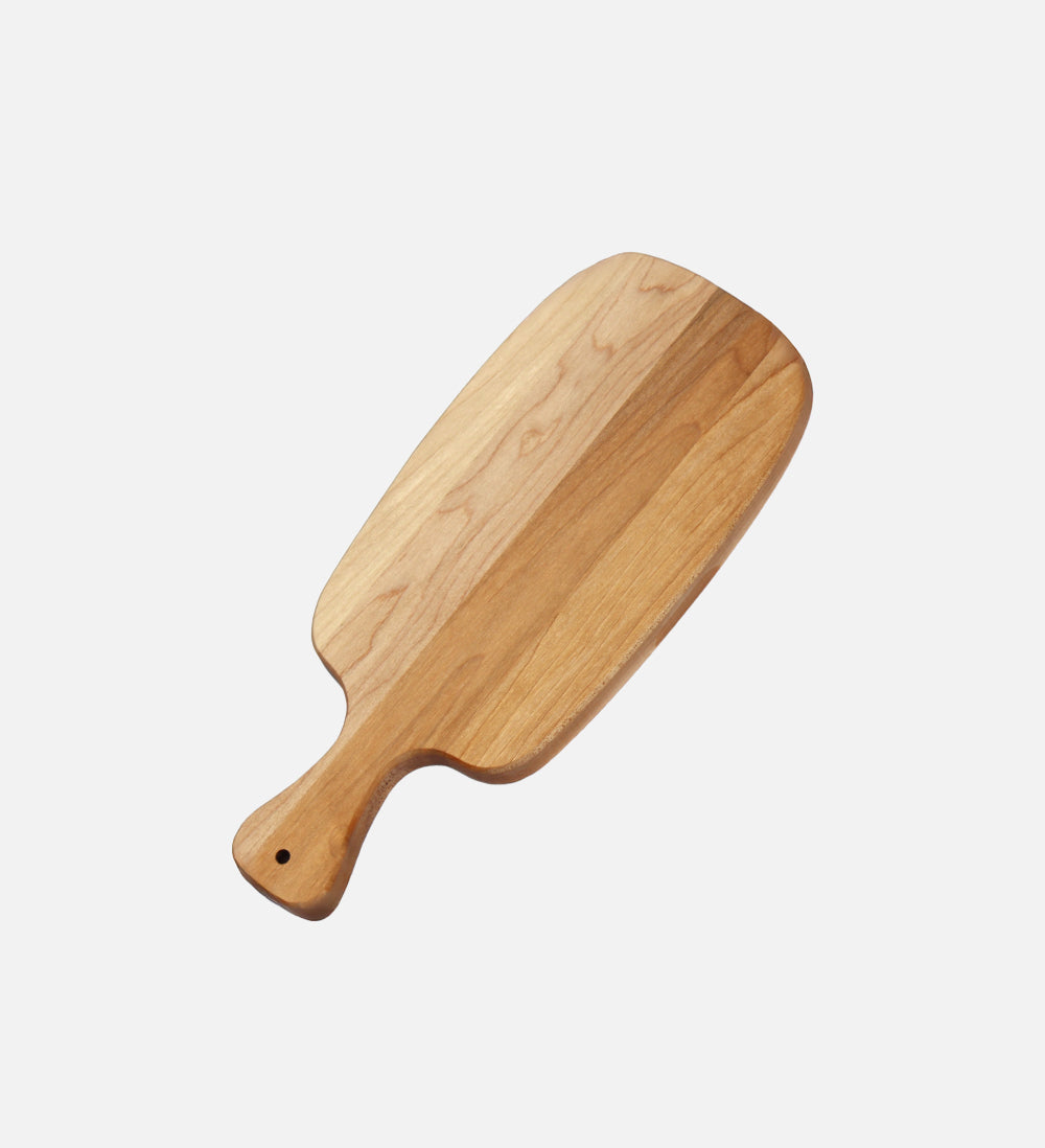 Maple cutting board with handle, brushed grain, 6 x 13 x 0.75 in.